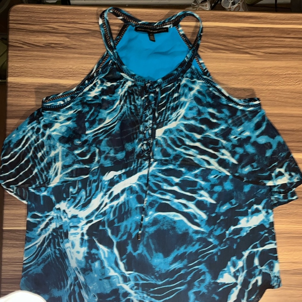White House Black Market blue ruffle tank top with laces that tie at neck line - Picture 6 of 16
